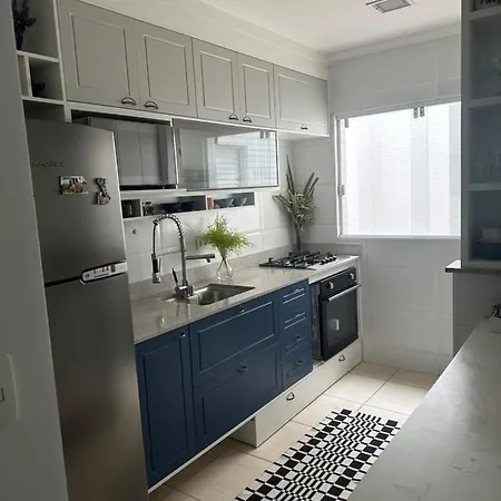 Apartamendo na Enseada-3